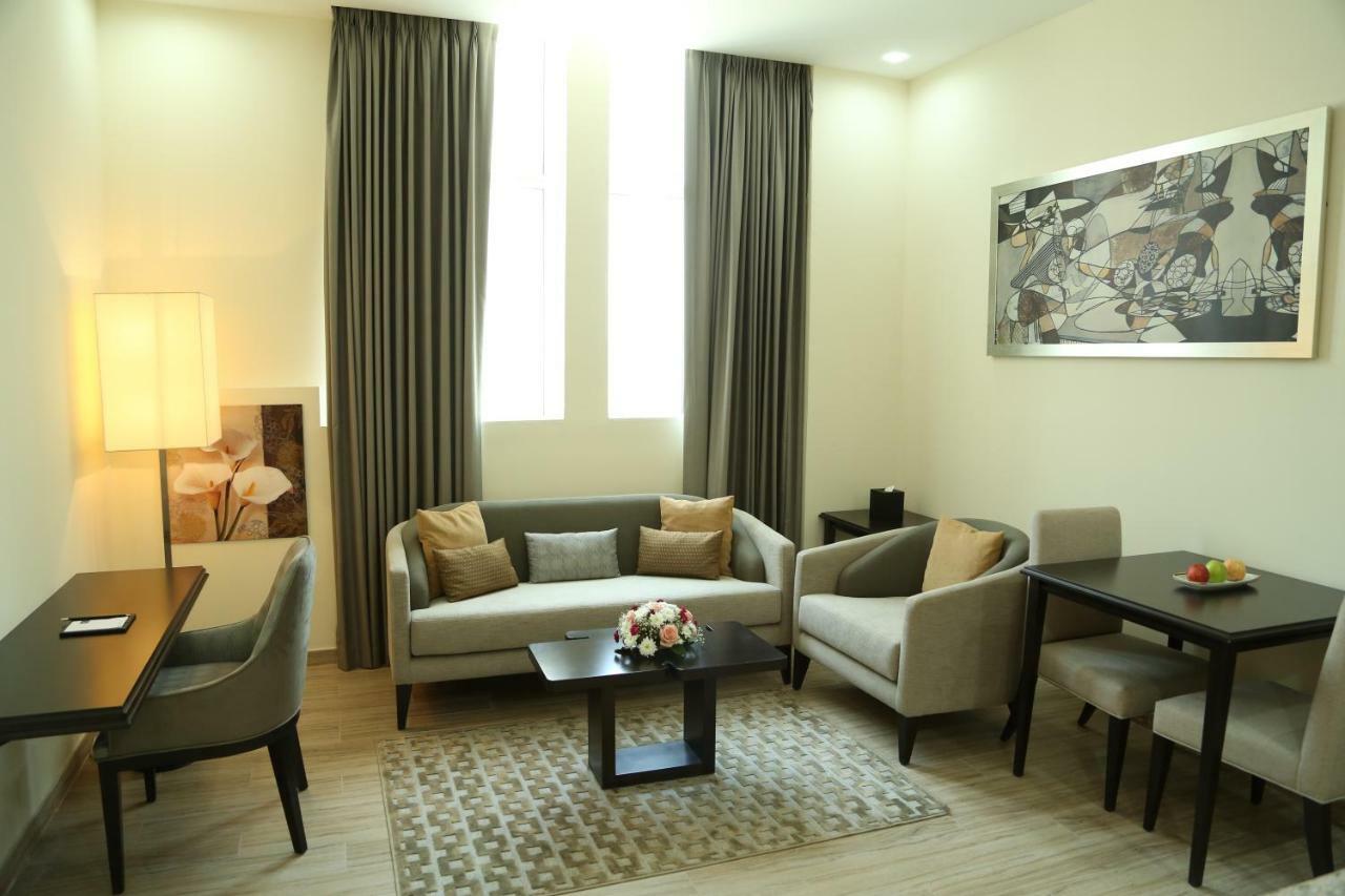 Uptown Hotel Apartment Fujairah By Gewan Eksteriør bilde